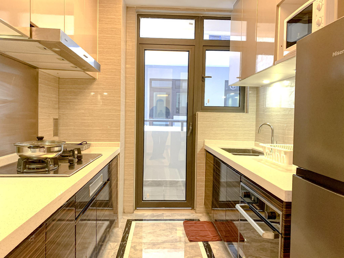 Dining Room 9