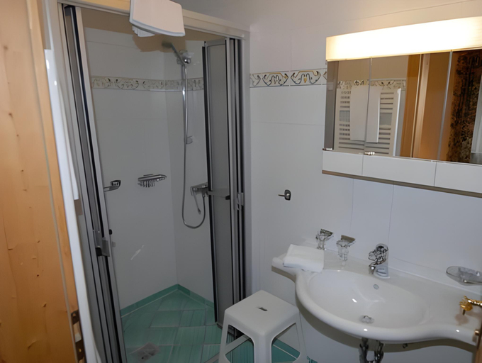 Bathroom, Aurora Appartements inklusive freiem Thermeneintritt, Sankt Johann im Pongau