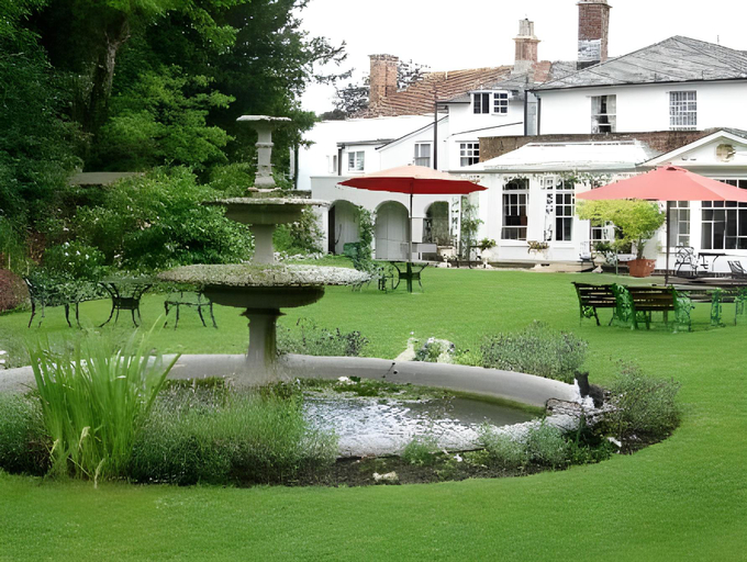 Others 3, Antrobus Arms Hotel, Wiltshire