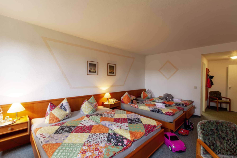 Bedroom 3, Landhotel Alter Weber, Bautzen