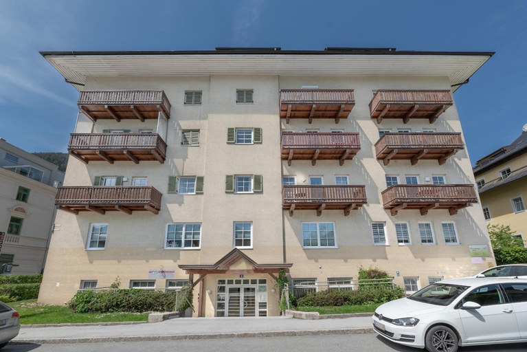 Apartment CityXpress TOP 18 - near ski lift and town, Zell am See