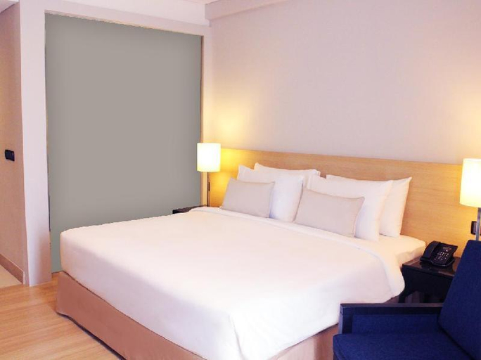 Bedroom 30