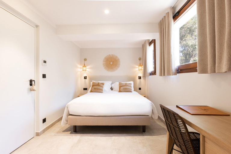 Bedroom 3, Domaine du Mirage, Var