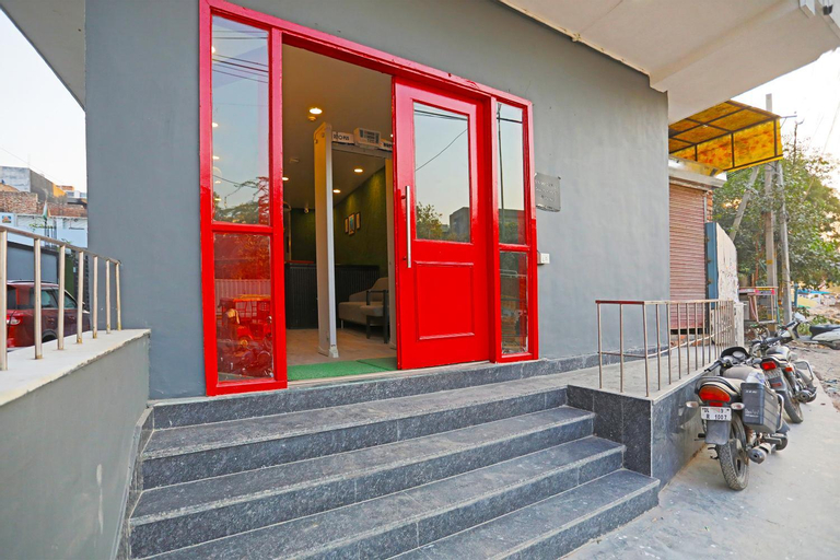 Exterior & Views 1, Hotel Yellow Chilli Britannia Chowk- Couple Friendly Local ID Accepted, West