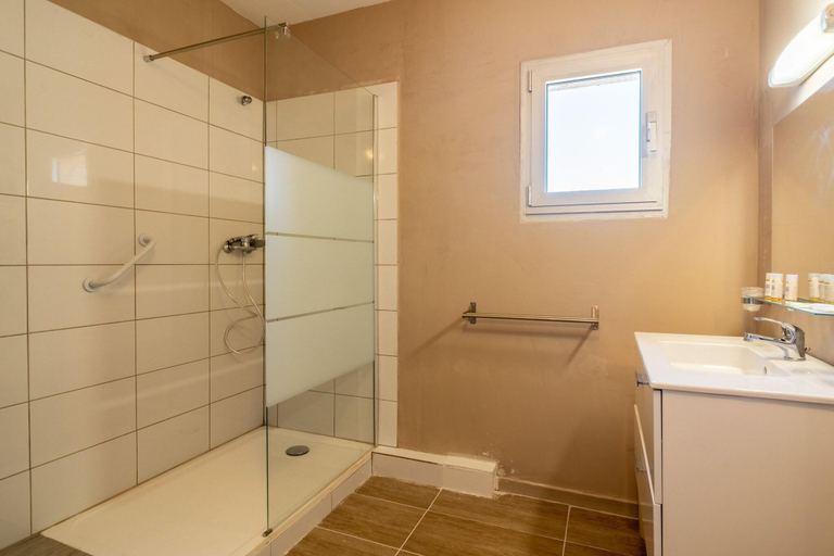 Bathroom 5, Hôtel Hibiscus, Corse-du-Sud