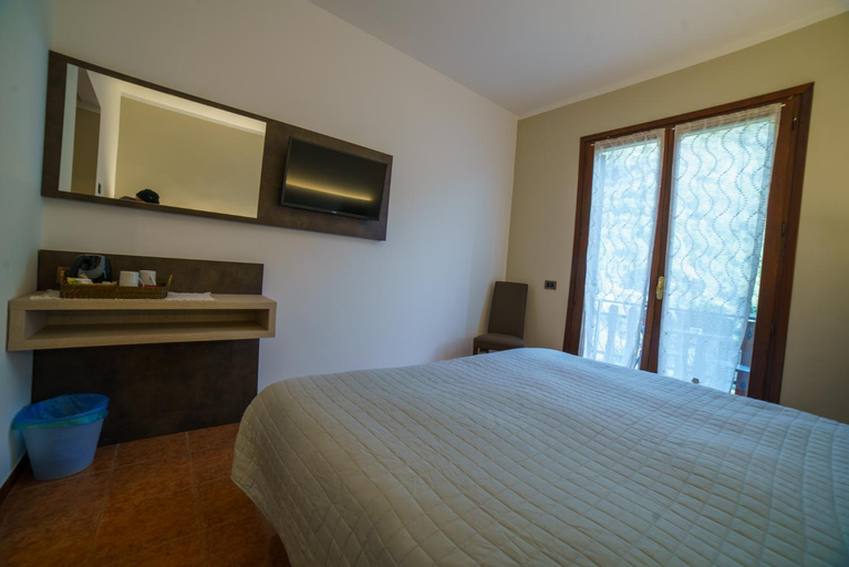 Bedroom 21