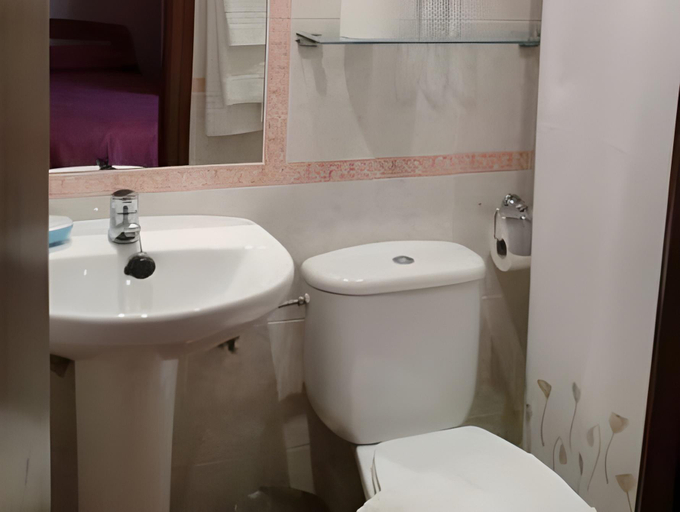 Bathroom 5, Beatriz Cozy Inns, Málaga