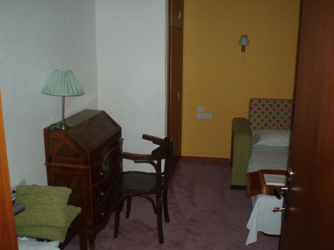 Bedroom 3, Hotel Orfeas, East Macedonia and Thrace