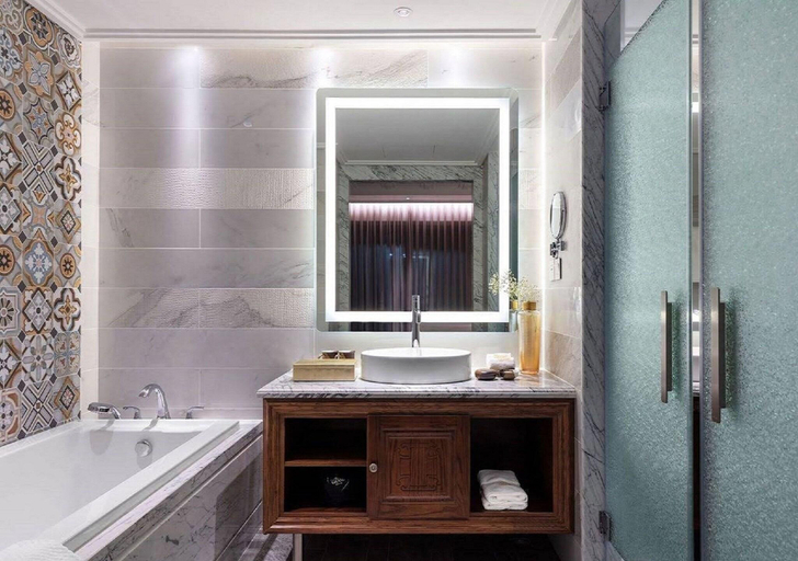 Bathroom 4, Peridot Grand Hotel And Spa By Aira, Hoàn Kiếm