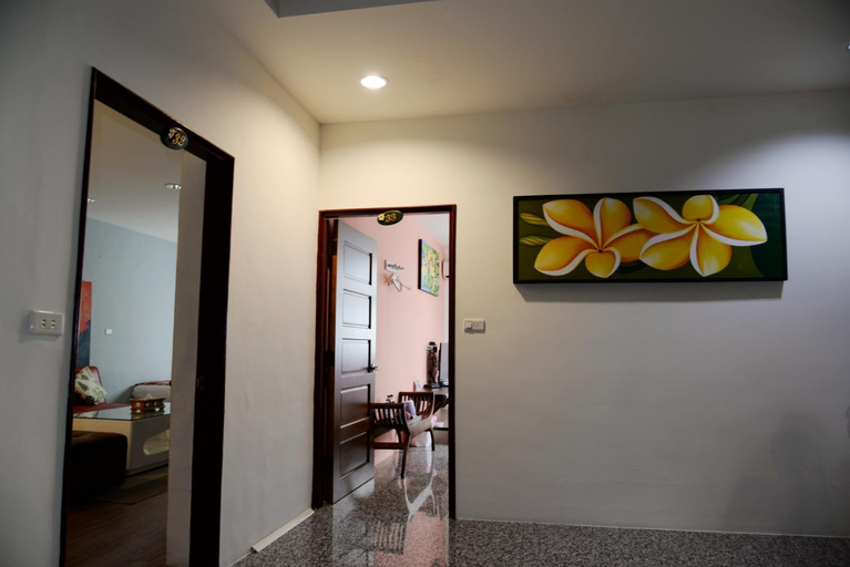 Others 3, Rusty B&B, Pingtung