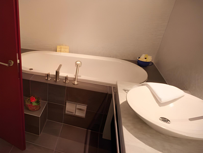 Bathroom 4, Resort Hof Weissbad, Appenzell Innerrhoden