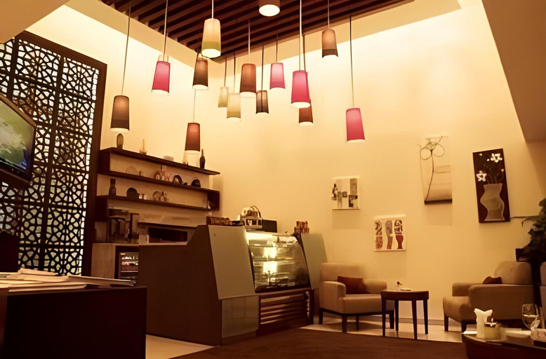 Food & Drinks 5, One To One Hotel, El Metn