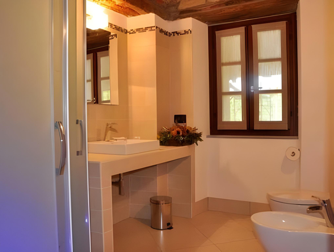 Bathroom 3, I Tre Poggi Dimora di Charme, Asti