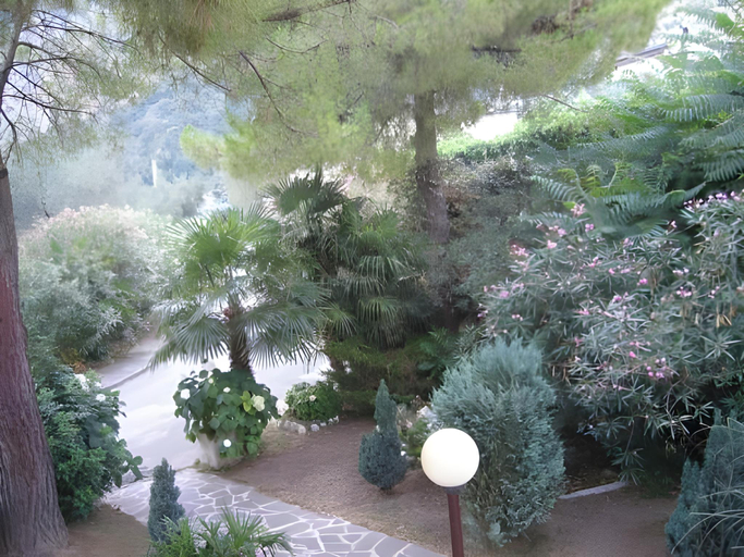 Others 3, Residence Cascata Varone, Trento