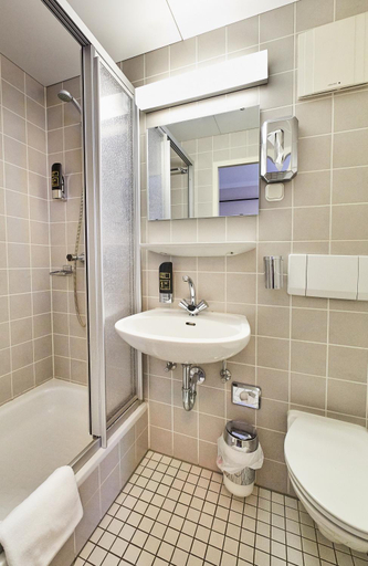 Bathroom 4, HarzHotel Guntersberge, Harz