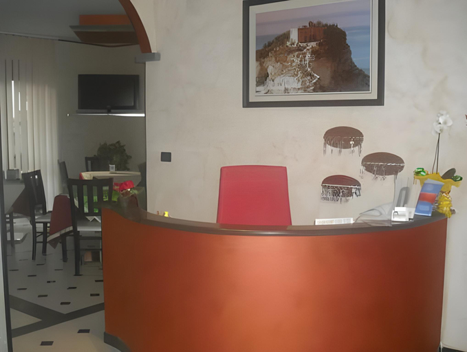 Others 4, Hotel Barbieri, Vibo Valentia