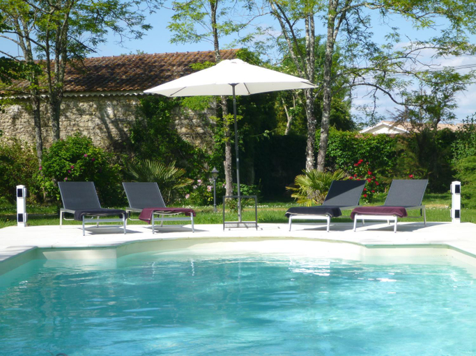 Others 5, Domaine du Papillon, Gironde