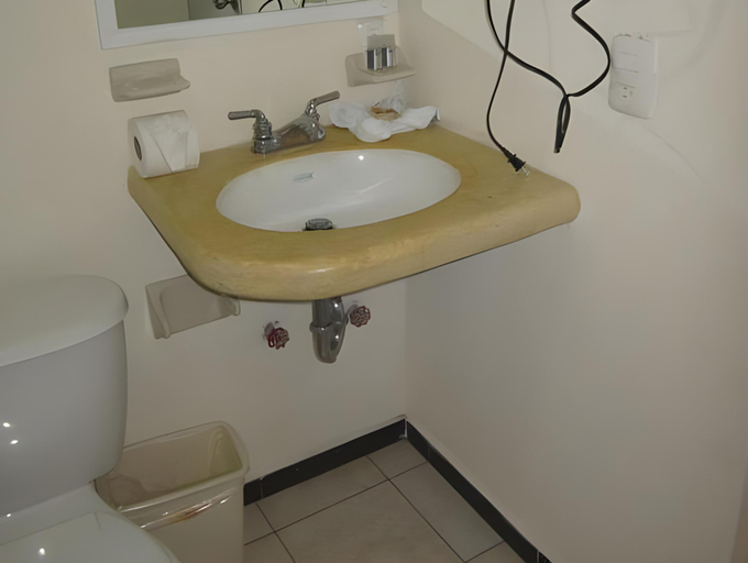 Bathroom 4, Hotel Tradicional Savaro SA de CV, José Azueta