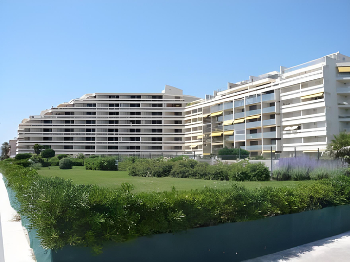 Apartment Grand Sud-4 by Interhome, Pyrénées-Orientales