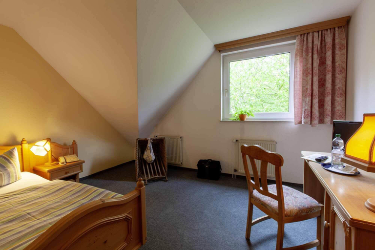 Bedroom 2, Landhotel Alter Weber, Bautzen