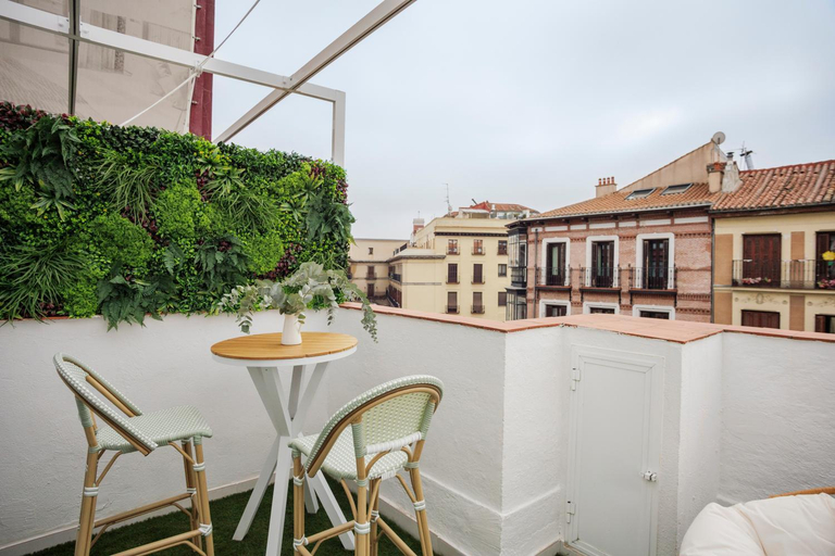 Others 2, Heima Penthouse suite Old Town, Madrid
