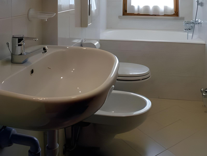 Bathroom 3, Hotel Beau Sejour Pre-Saint-Didier, Aosta