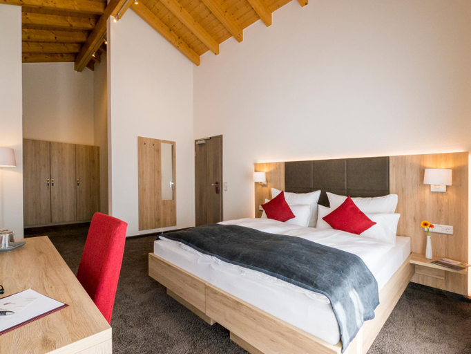 Bedroom 4, Hotel Restaurant Schiff, Ortenaukreis