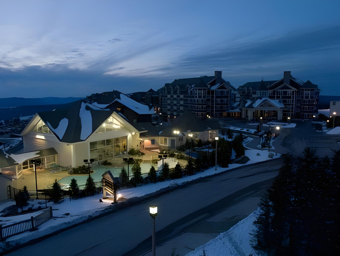 Exterior & Views 1, Allegheny Springs, Pocahontas
