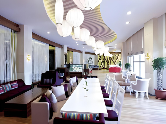 Public Area 4, Paloma Pasha, Menderes