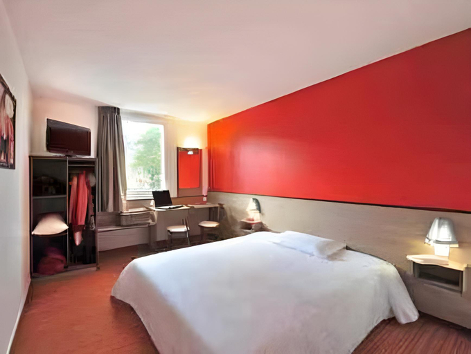 Bedroom 3, Hotel Clermont Estaing, Puy-de-Dôme
