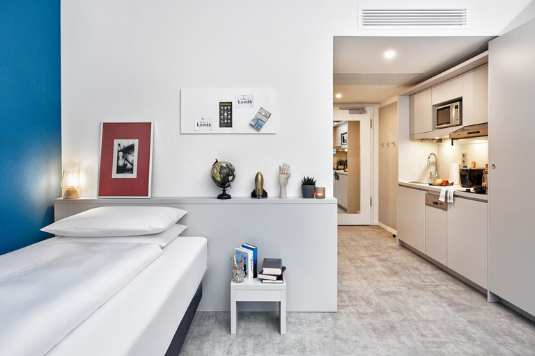 Bedroom 12