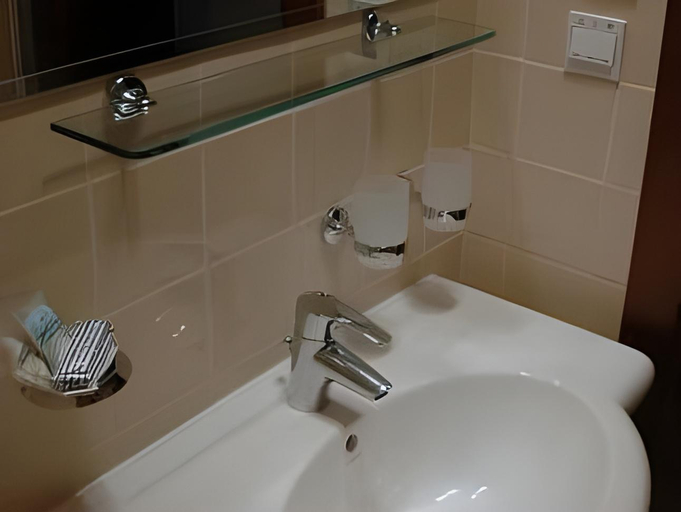 Bathroom 4, Congress Hotel Centrum, Košice I