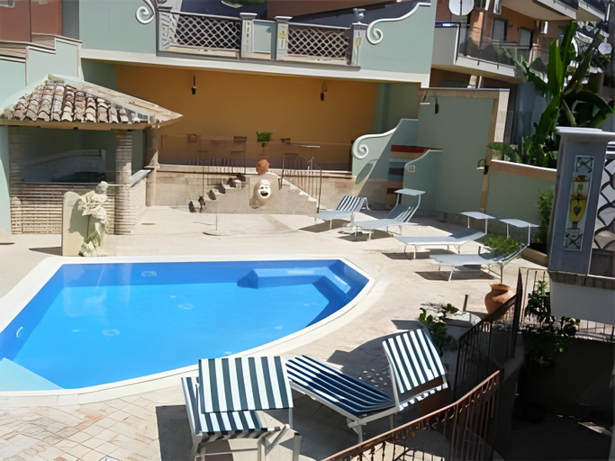 Others 5, B&B Villa Cristina, Messina