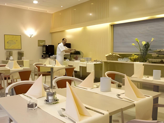 Food & Drinks 5, B&B HOTEL Maribor Orel                                                  , Maribor
