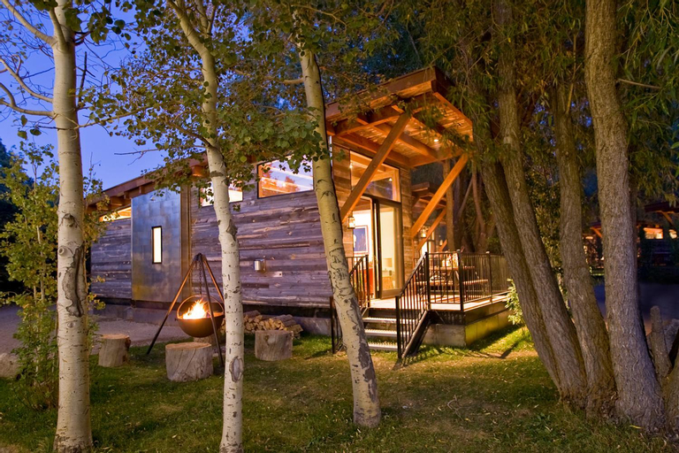 Fireside Resort, Teton