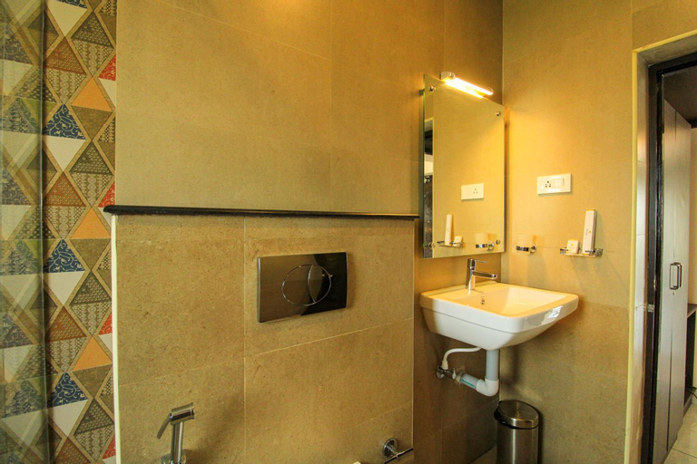 Bathroom 26