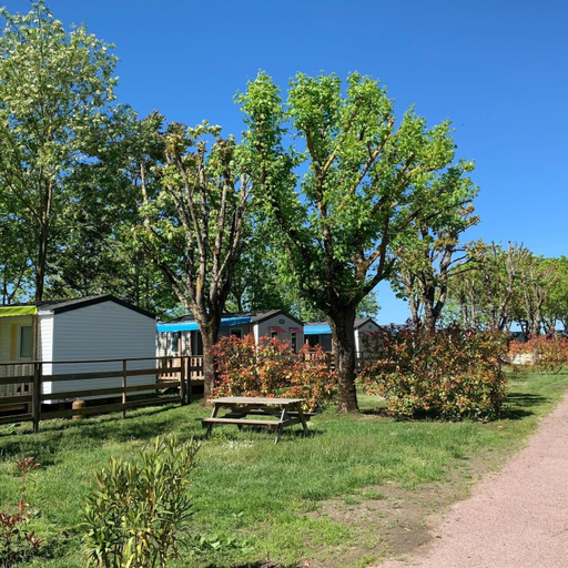 5, Team Holiday - Camping du Petit Pont, Charente-Maritime