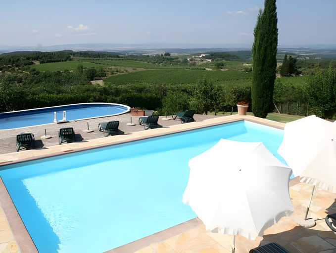 Sport & Beauty 2, Villa Di Sotto, Siena