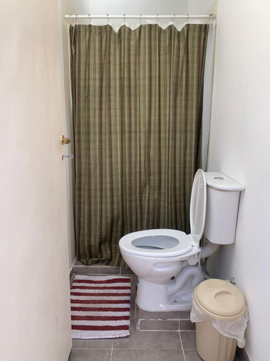 Bathroom, Mestiza Hostal, Humahuaca