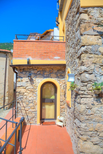 Exterior & Views 1, La Casa di Pietra, Imperia