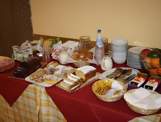 Food & Drinks 5, Ines bed and breakfast, Messina