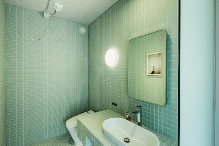 Bathroom 4