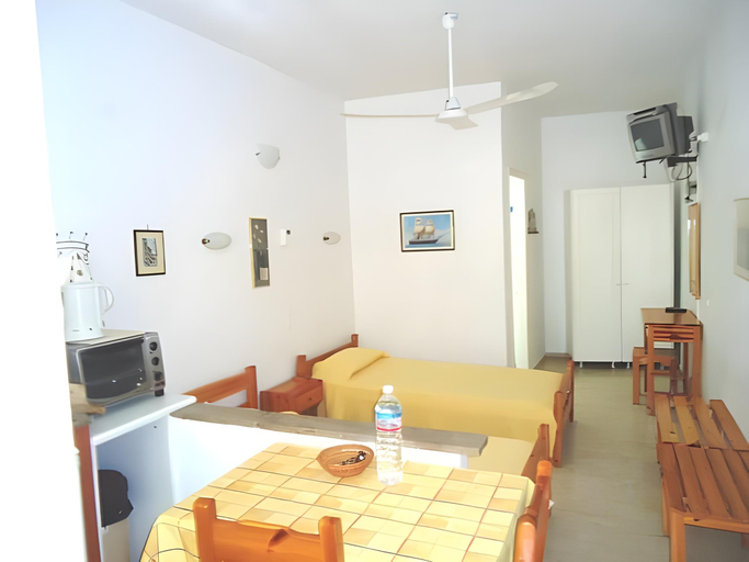 Food & Drinks 3, Almyra Living, Ionian Islands