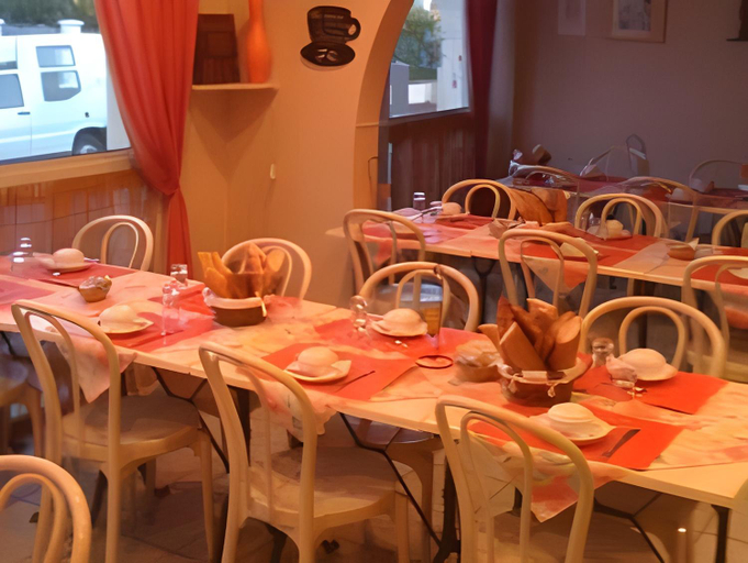 Food & Drinks 2, Hotel Orange Marine, Gironde