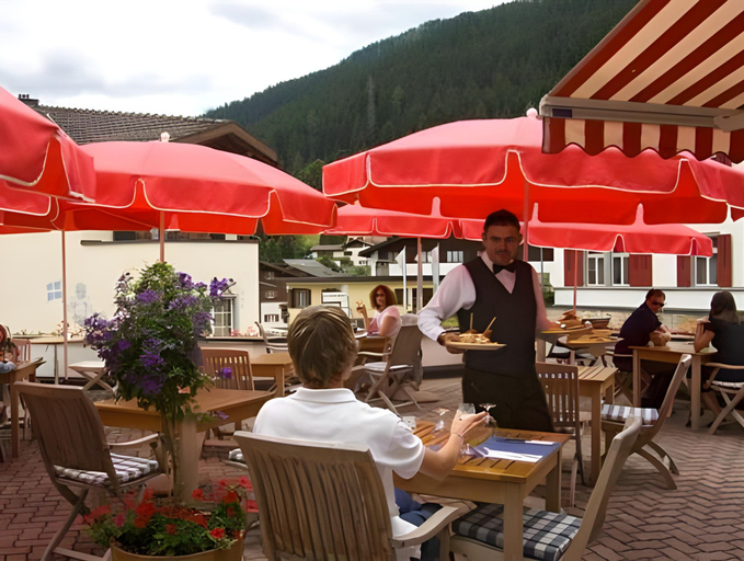 Food & Drinks 5, Hotel Chesa Grischuna, Prättigau/Davos