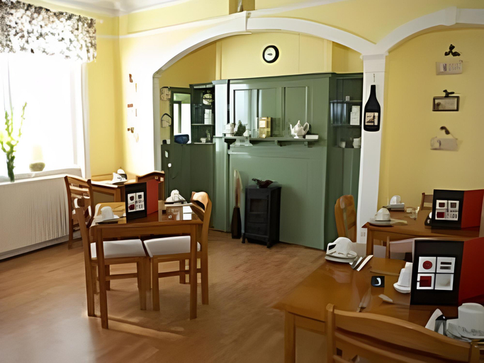 Food & Drinks 5, Greenlaw Guest House, Dumfries and Galloway