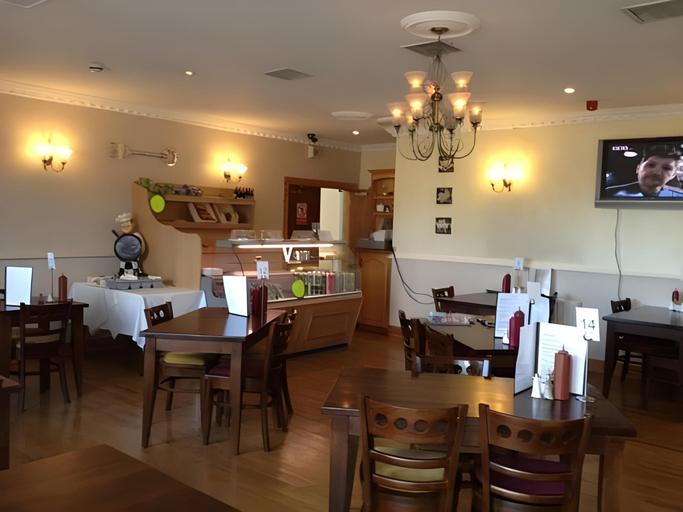 Food & Drinks 5, The Frontier Hotel, Derry and Strabane