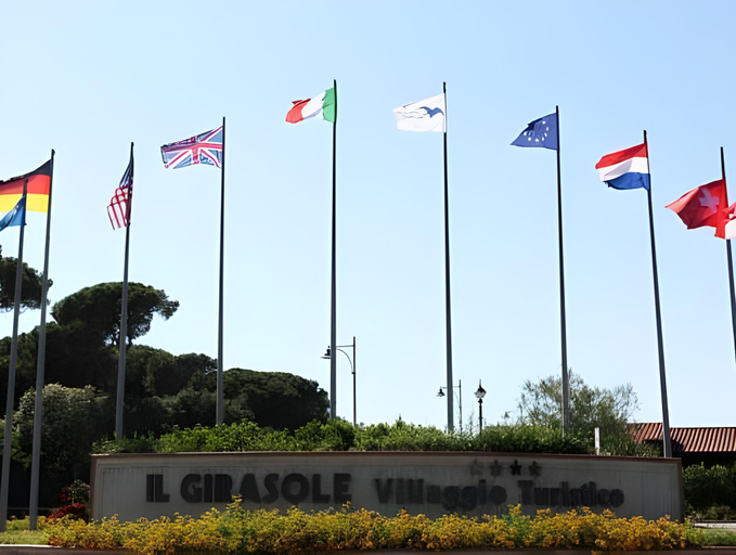 Others 3, Villaggio Il Girasole, Grosseto