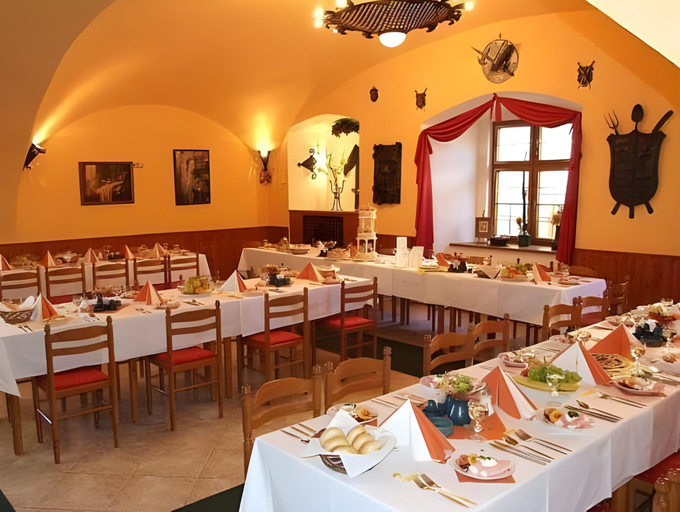 Food & Drinks 4, Penzion u Chodského Hradu, Domažlice