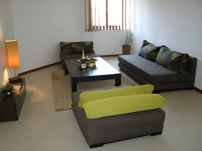 Bedroom 3, The Belgrade Hills Rooms and Suites, Belgrade